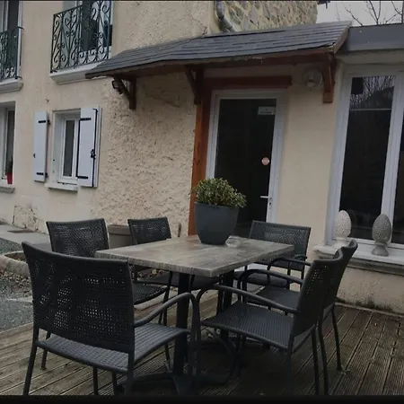 Le Syma, En Plein Centre